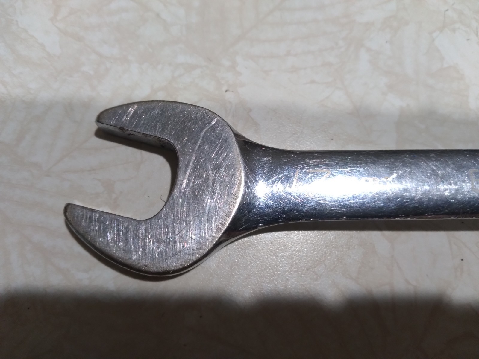 Blue-Point Tools 17mm Metric 12 Point Reversible Ratcheting Wrench BOERM17