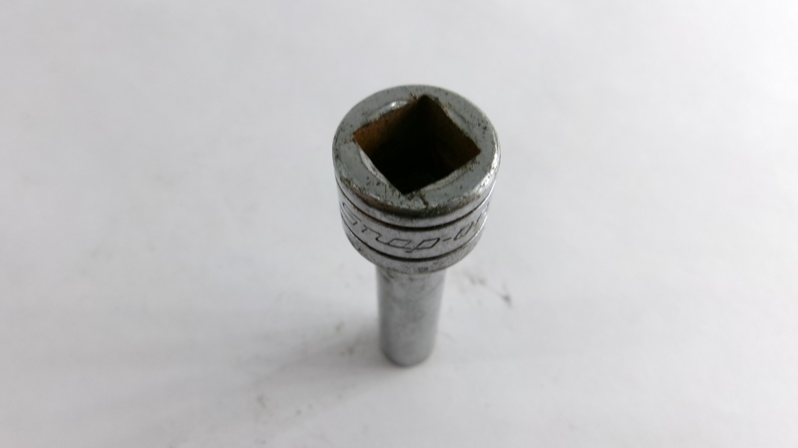 Snap-on tools 3/8″ drive 1/4″ SAE Deep 6 point Socket SFS081 USA Nice!