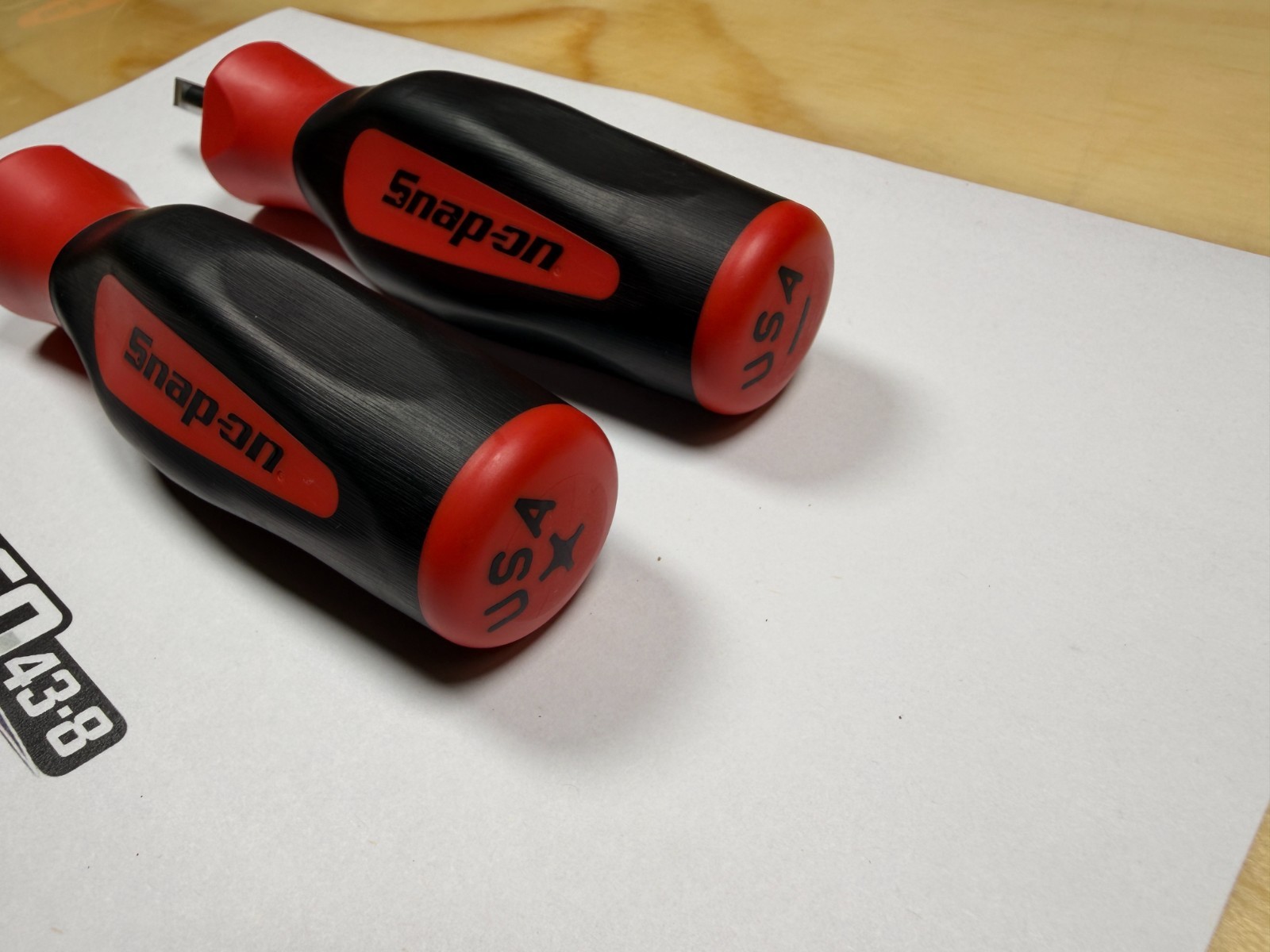 Snap-on Tools USA NEW RED 2pc Soft Grip Instinct Handle Stubby Screwdriver Set