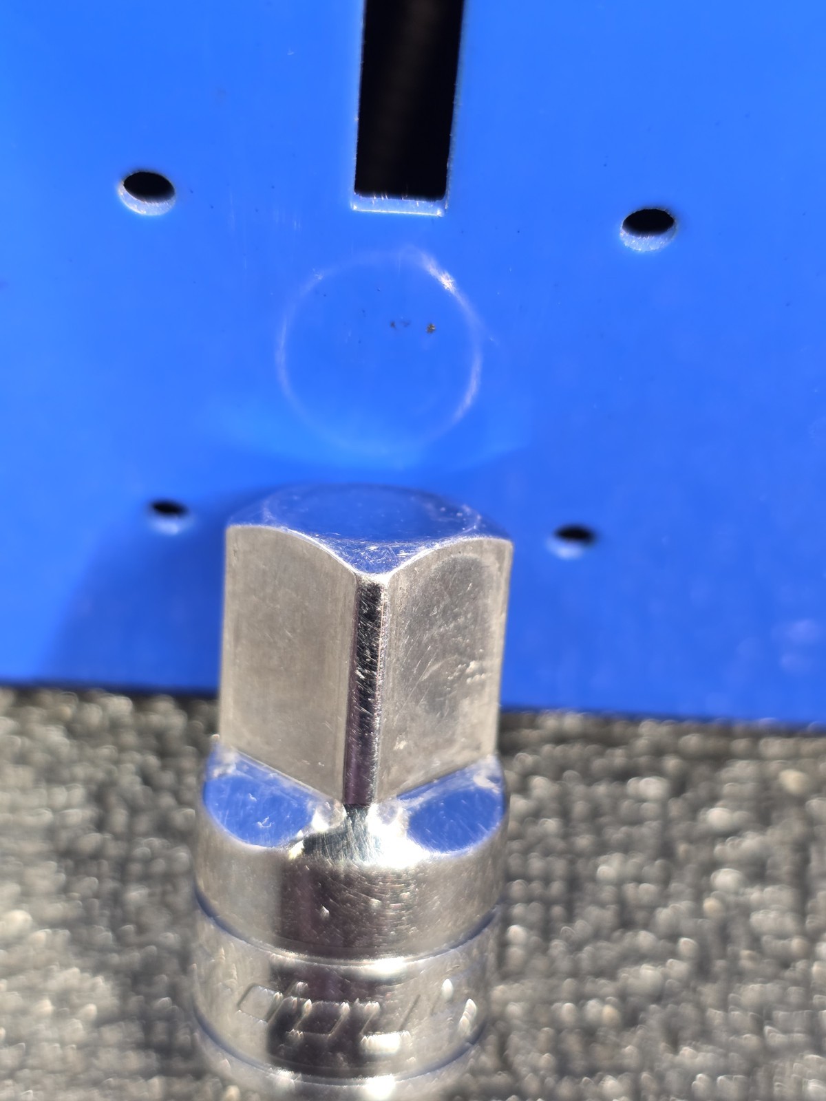 Snap-on Tools A2A 3/8″ F – 1/2″ M Drive Chrome Adapter Extension Socket