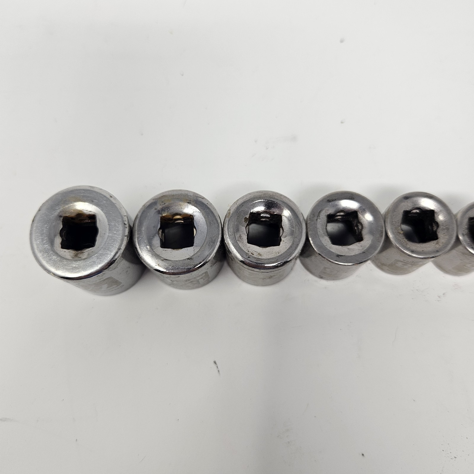 Craftsman USA Socket Set SAE 6 Pt Point 3/8 Drive Shallow
