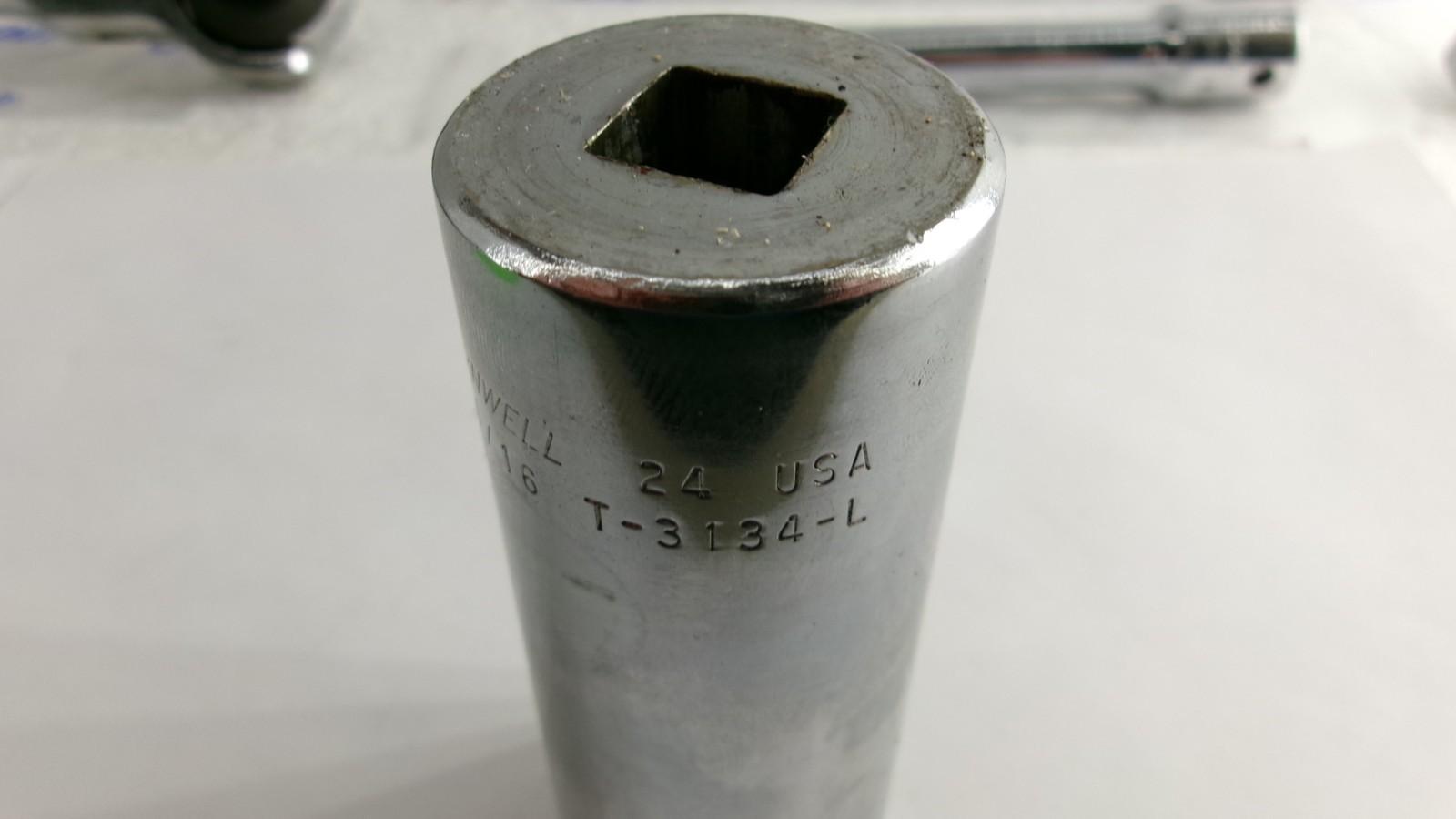 Cornwell tools 1/2″ drive 1-1/16″ SAE 12 point Deep Socket T-3134-L Nice!