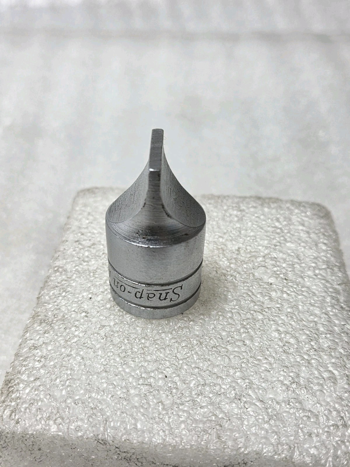 Snap On A26 – 1/2″ Drive 3/4″ Wide Blade Chrome Drag Link Socket A 26