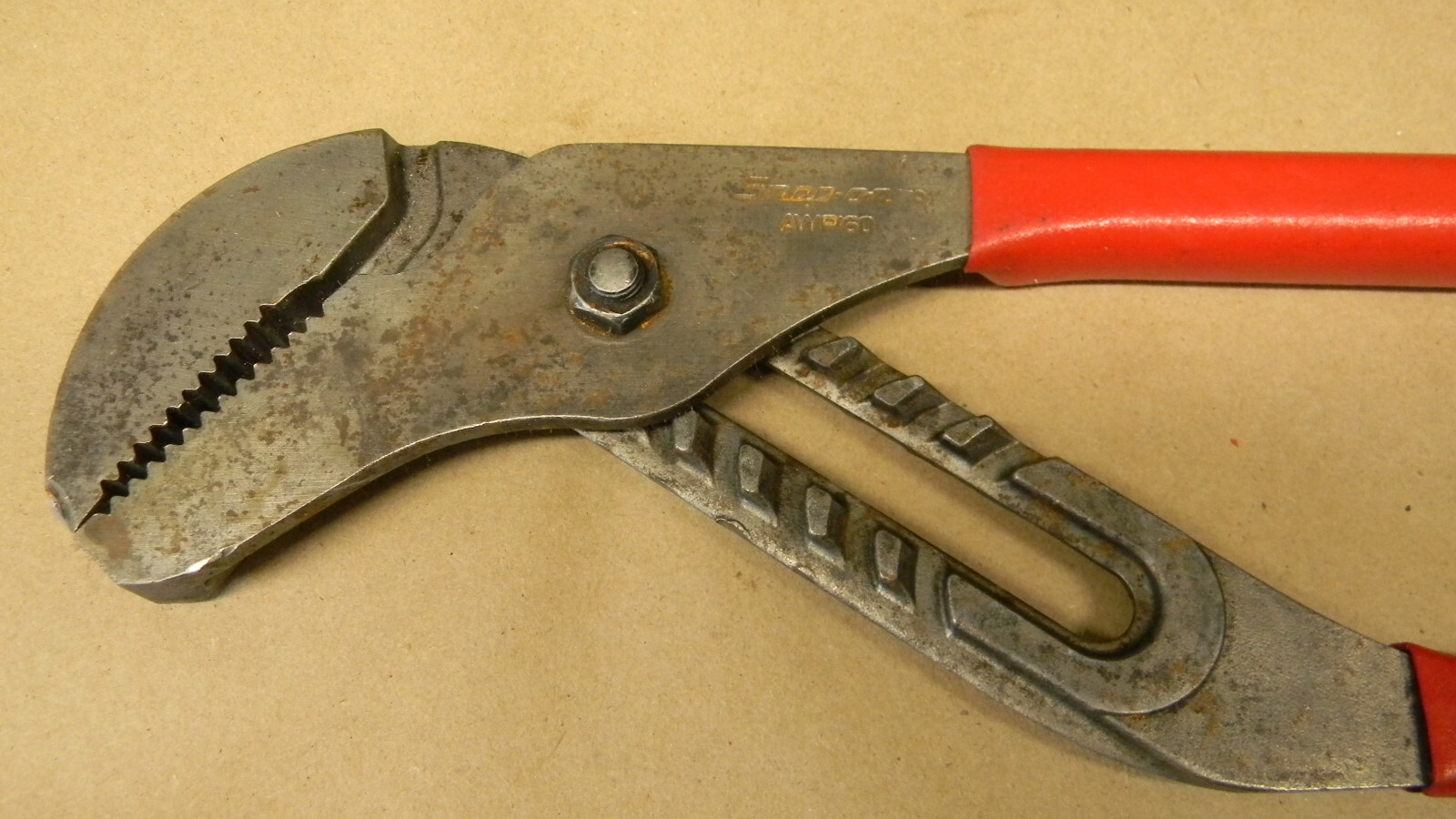SNAP-ON 16″ RED VINYL GRIPS ADJUSTABLE JOINT PLIERS #AWP160