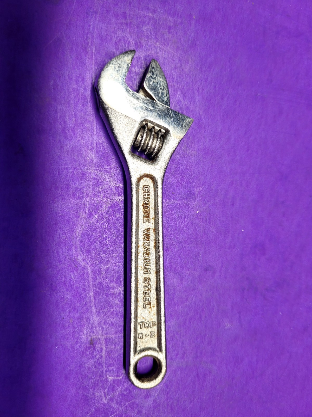 VINTAGE TRUE CRAFT 4″ ADJ. WRENCH F204 TOP 6-2