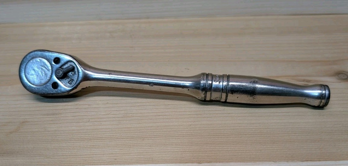 Snap-On F710D 3/8» Drive Standard Handle 7 1/2” Chrome Ratchet Vintage