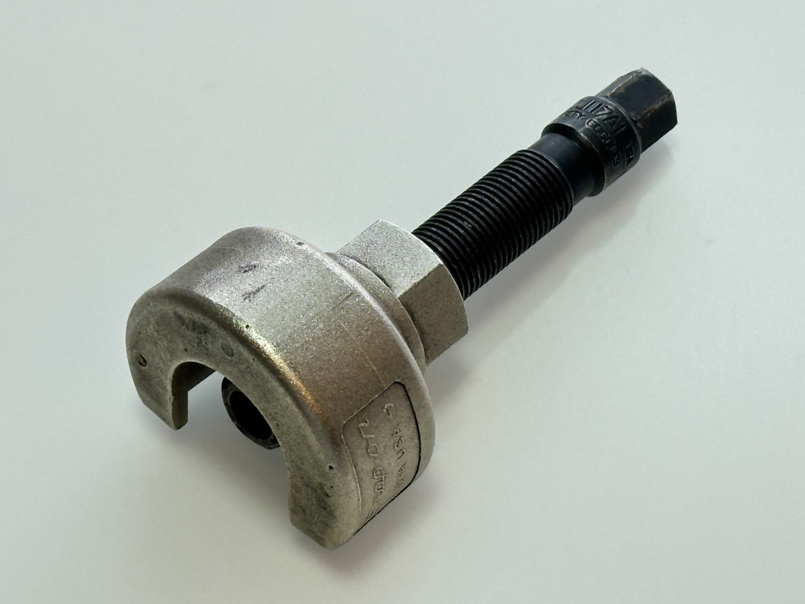 Snap-on Tools USA CJ124A Power Steering Alternator Pulley Puller w/ CJ117A Screw