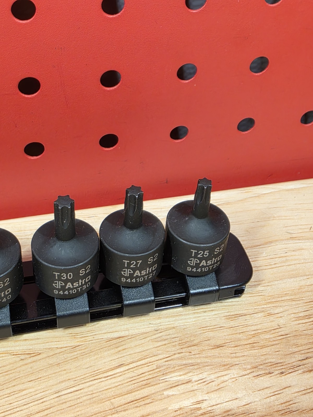 ASTRO PNEUMATIC TOOL CO 94410T 10-Piece 3/8″ Drive Nano Impact Torx Bit Sockets