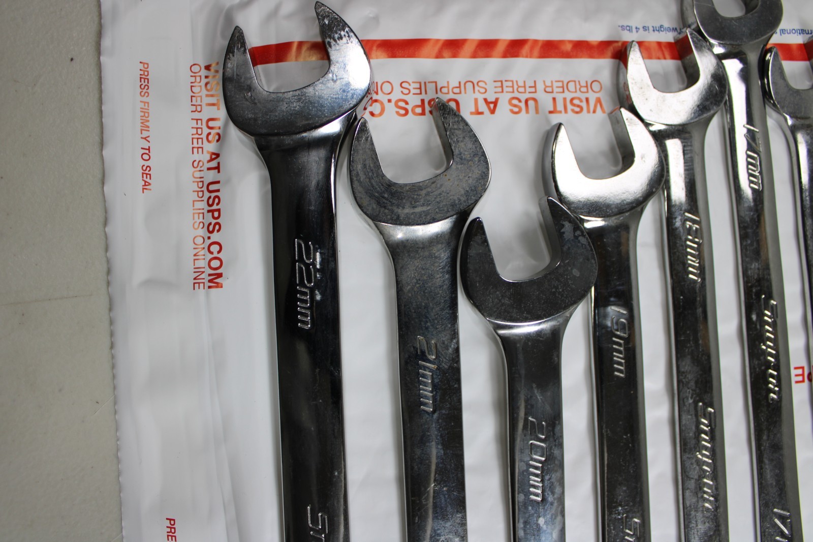 Snap on OEXM713B 13 Pc Metric Wrench Set 10-22mm