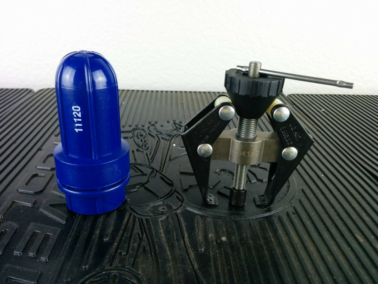 #af770 Lisle Tools NEW!! Battery Terminal Puller & Cleaner Lot Set 11120 54150