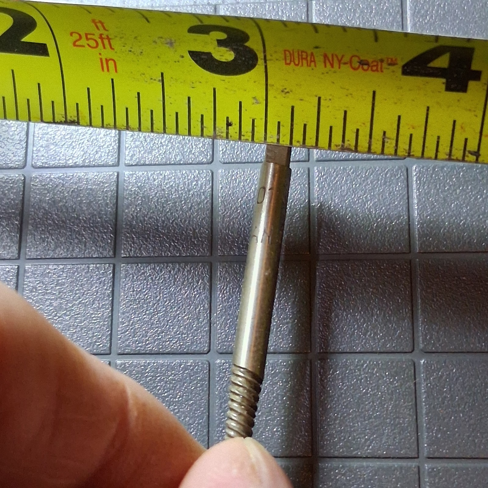 Vintage Japan #801 Twist 1/8″ Bolt Screw Extractor Bit