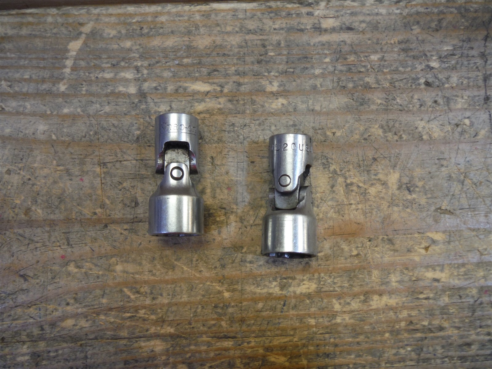 Lot of 2 SNAP-ON 3/8 drive FVU 20 5/8″ universal socket 12 point 3/8 drive *T02