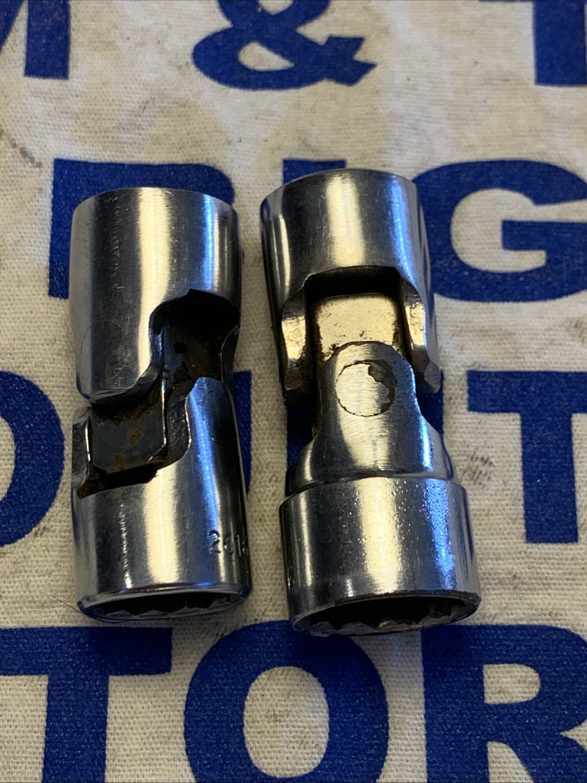 Vintage Vlchek USA 3/8″ Drive 12pt 1/2″ & 9/16″ Swivel Sockets 2616 & 2618