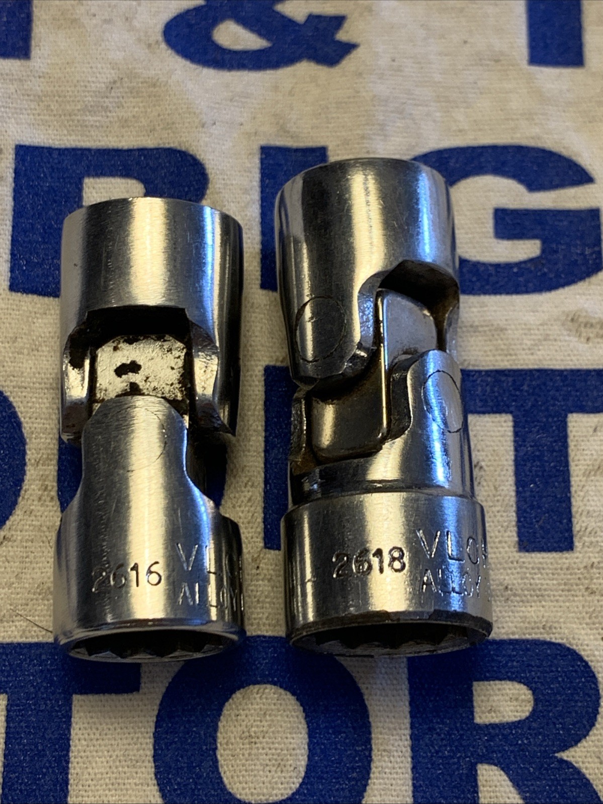 Vintage Vlchek USA 3/8″ Drive 12pt 1/2″ & 9/16″ Swivel Sockets 2616 & 2618