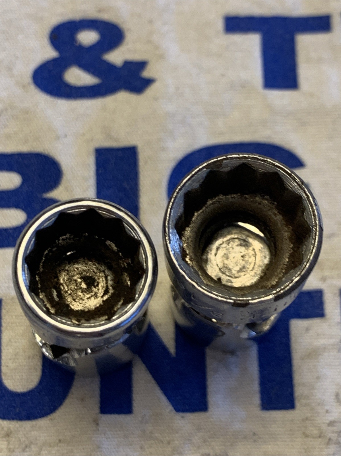 Vintage Vlchek USA 3/8″ Drive 12pt 1/2″ & 9/16″ Swivel Sockets 2616 & 2618