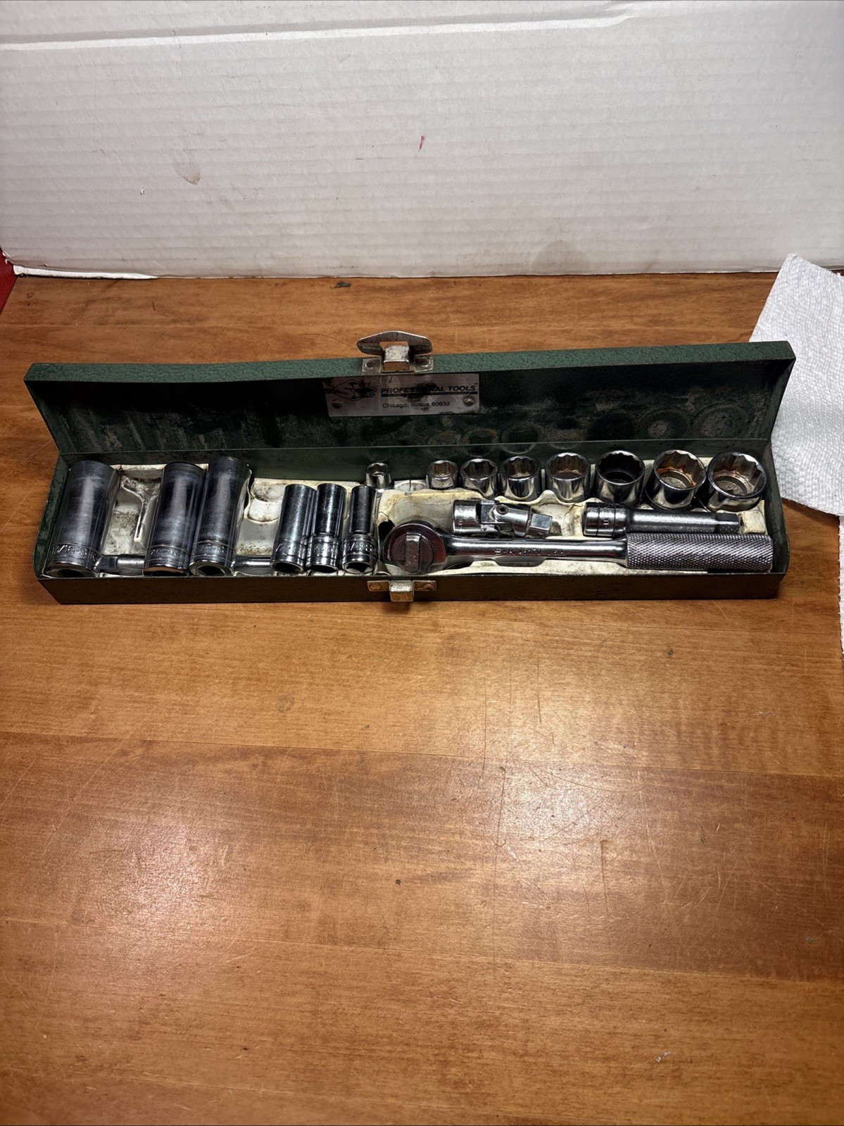 Vintage S-K Tools 3/8″ Drive Socket Set. plus Box. SAE SK USA