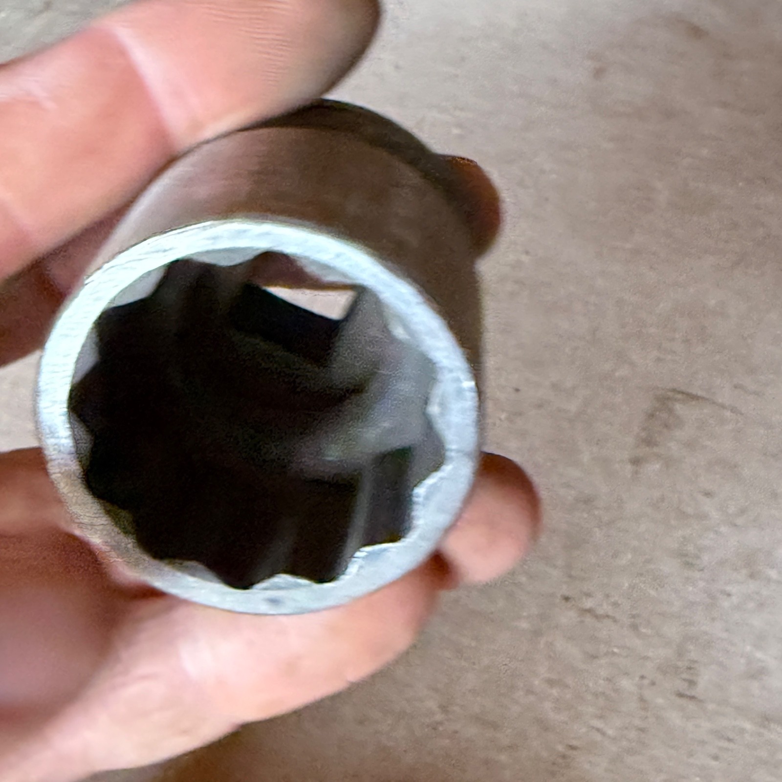 Snap-On 1/2″ Drive 12-Point SAE 1-3/16″ Shallow Socket