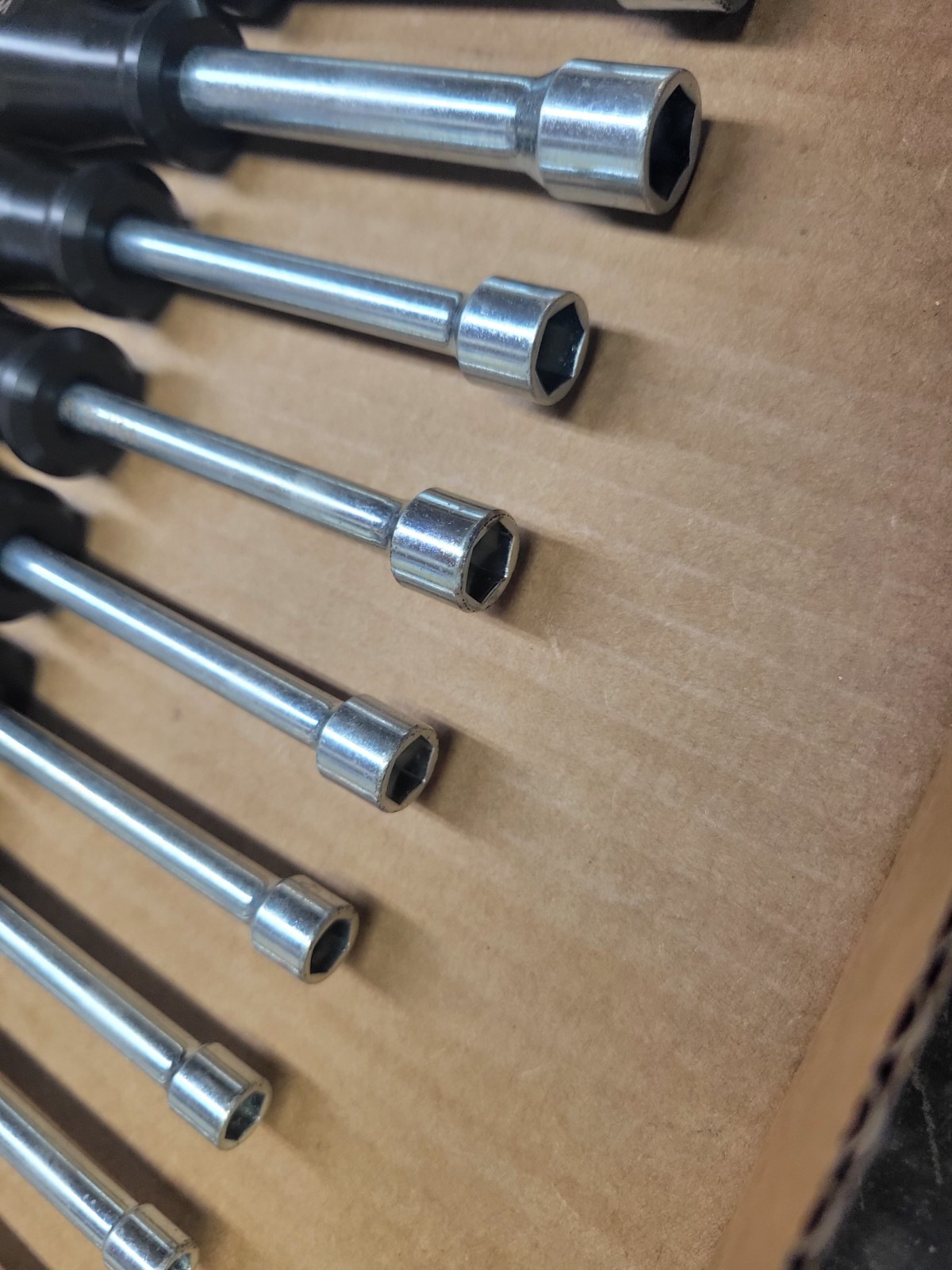 WTC Wright Tool Company 11-Piece SAE Nut Driver Set 3/16 – 5/8″ with Pouch