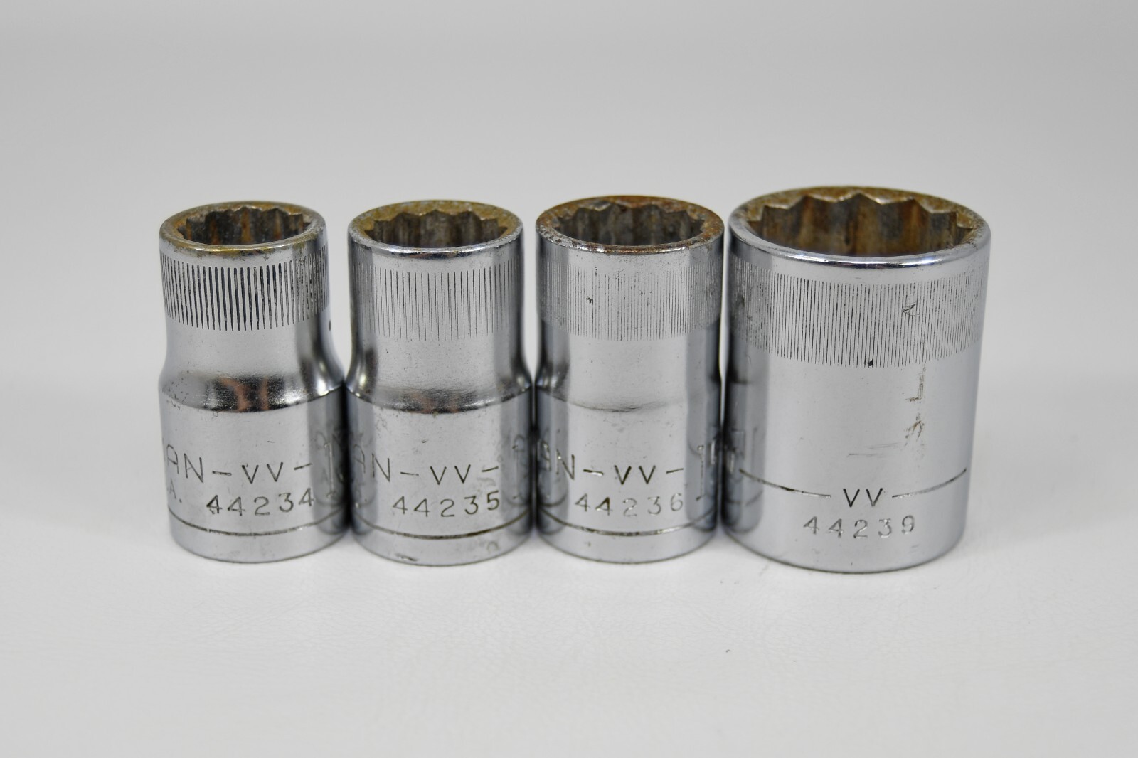 Lot of 4 Craftsman Tools VV Series Sockets 13 14 15 22 mm Metric 1/2″ Drive USA