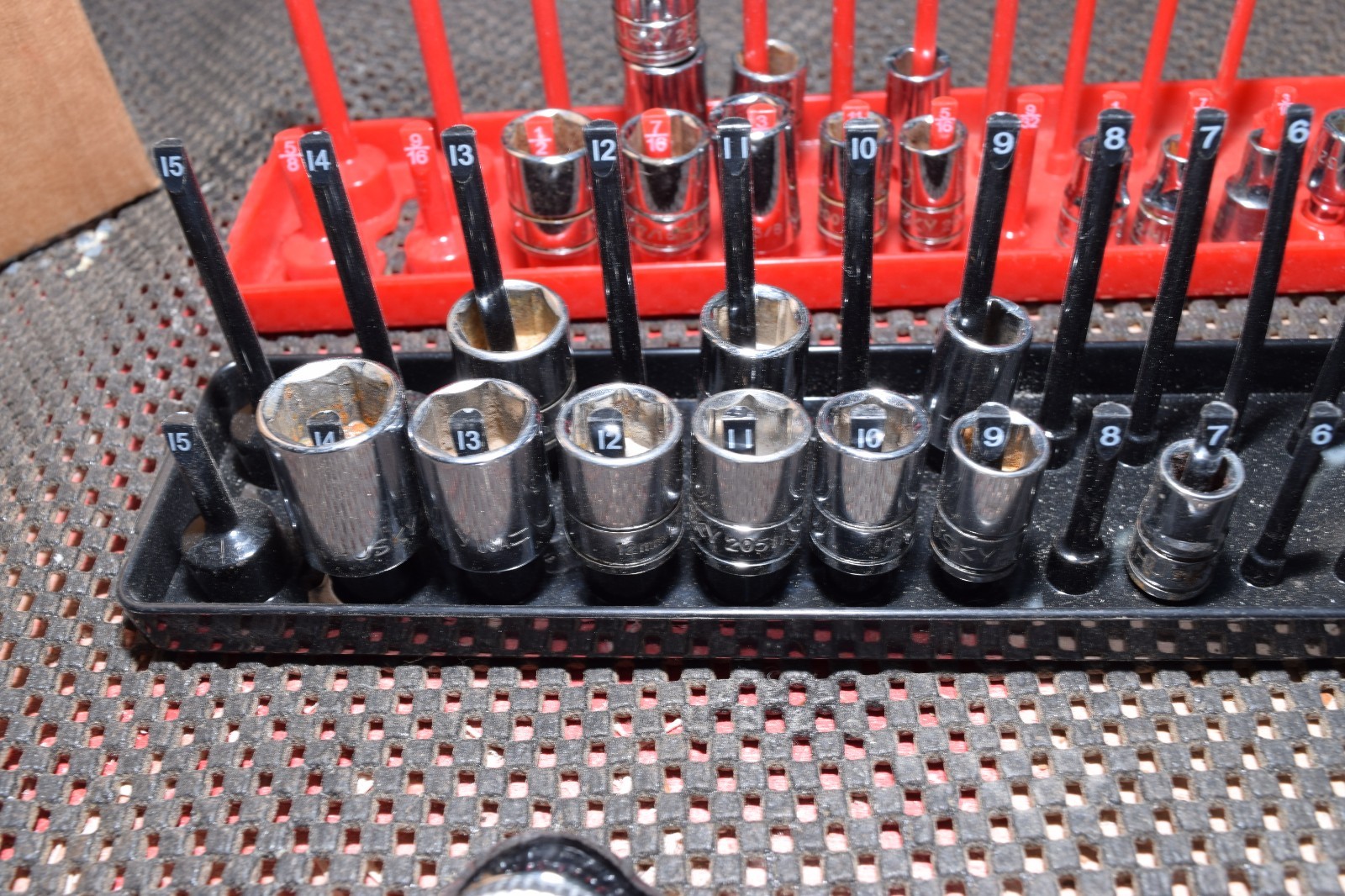 😳LARGE LOT 15LBS🫡 107 Pcs Sockets SAE Metric Drive 6 Point 12 Point Husky 5233