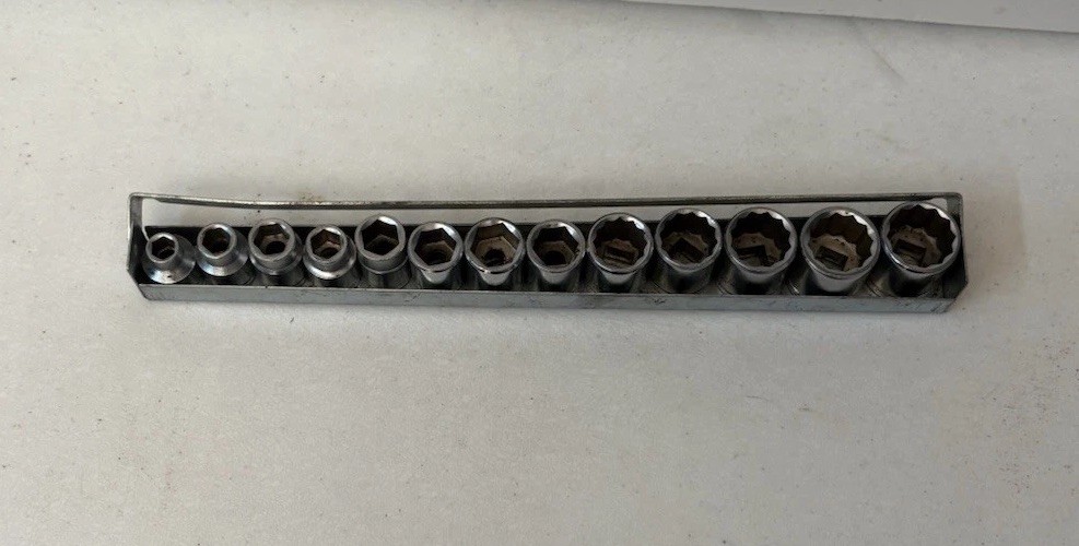 Vintage Truecraft 3/8” Drive Metric Socket Set 7mm-19mm