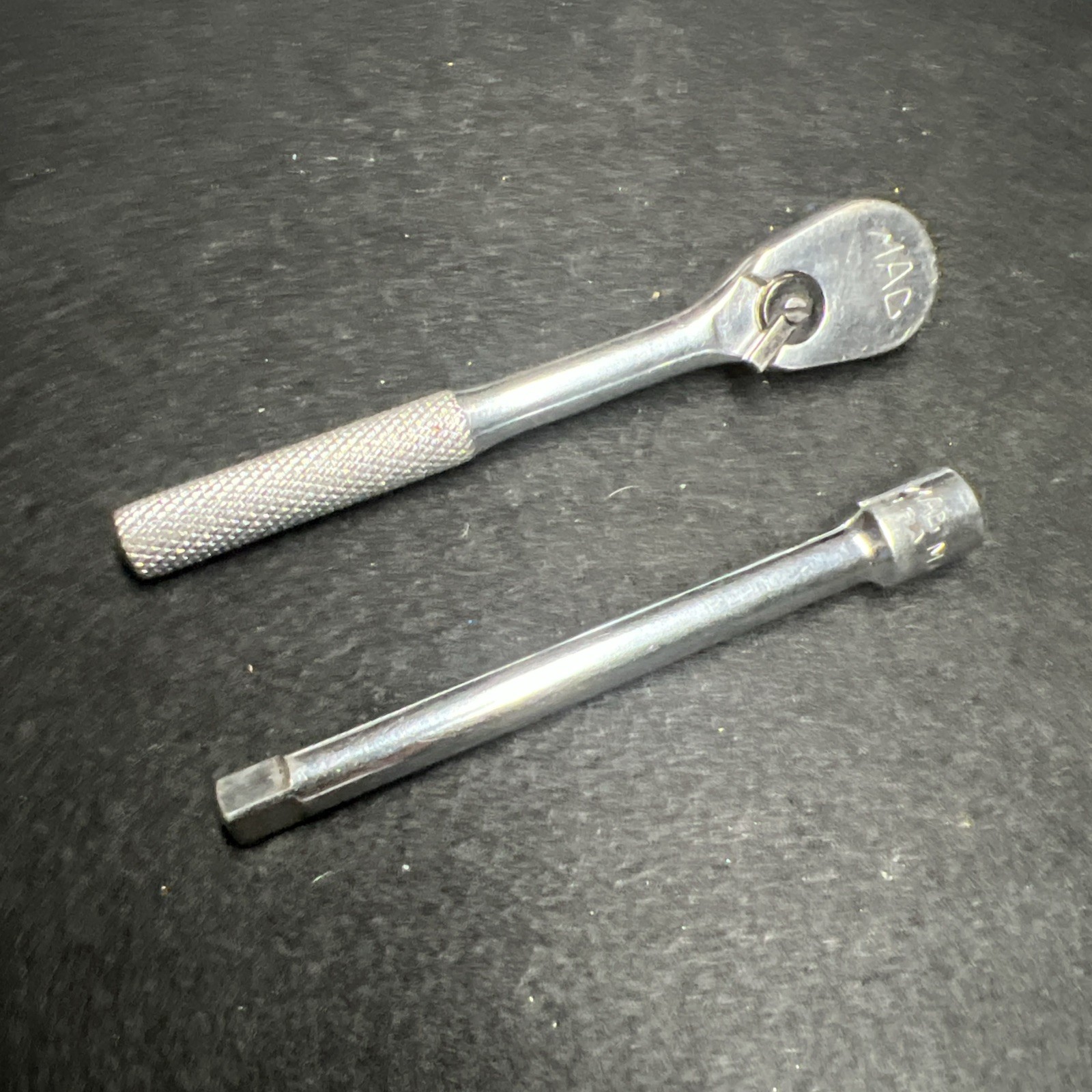 Vintage MAC Tools MR5 1/4” Ratchet w/ M4E Extension