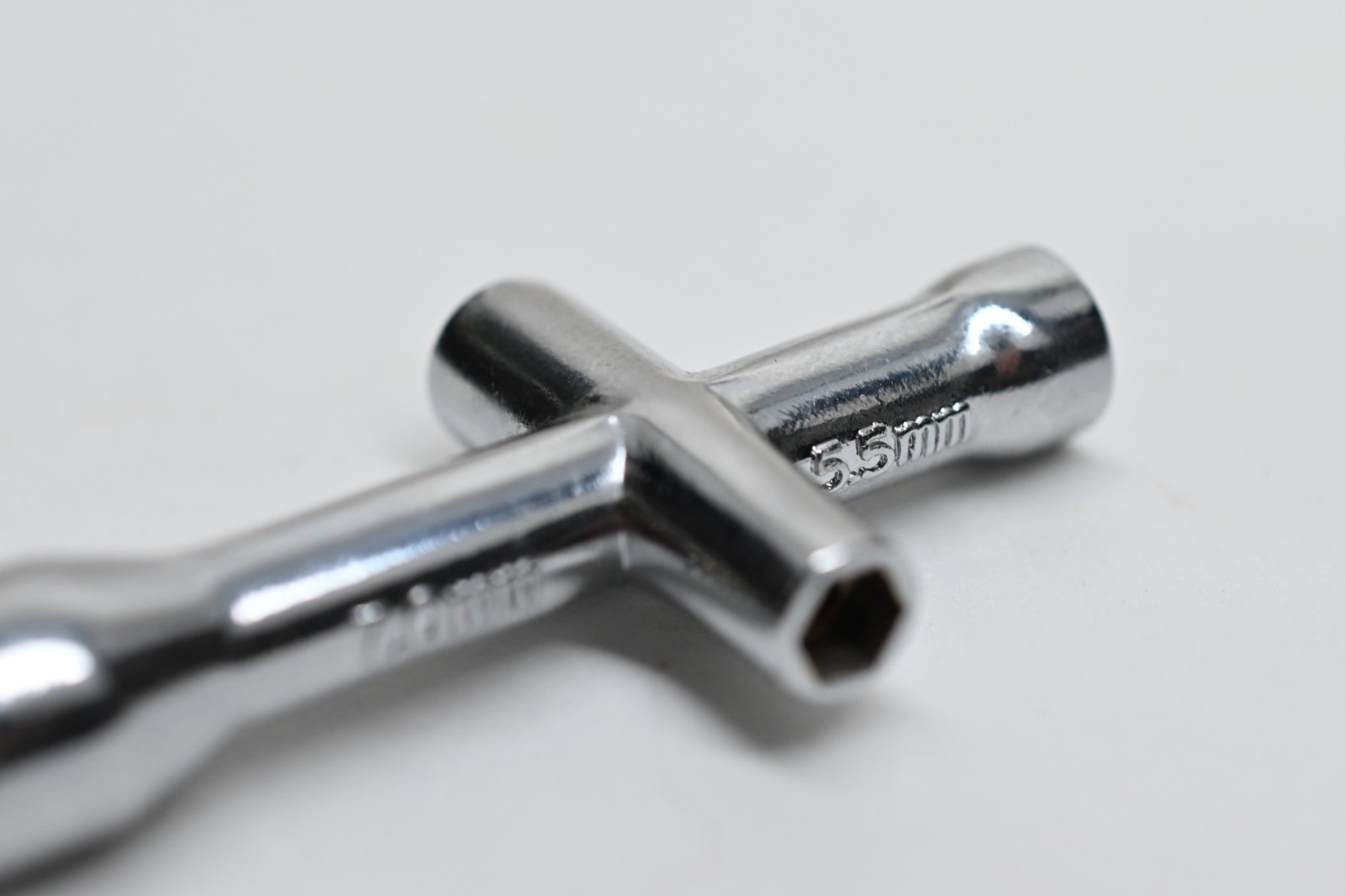 Cross wrench 4mm 5mm 5.5mm and 7mm for nuts M2, M2.5, M3 and M4