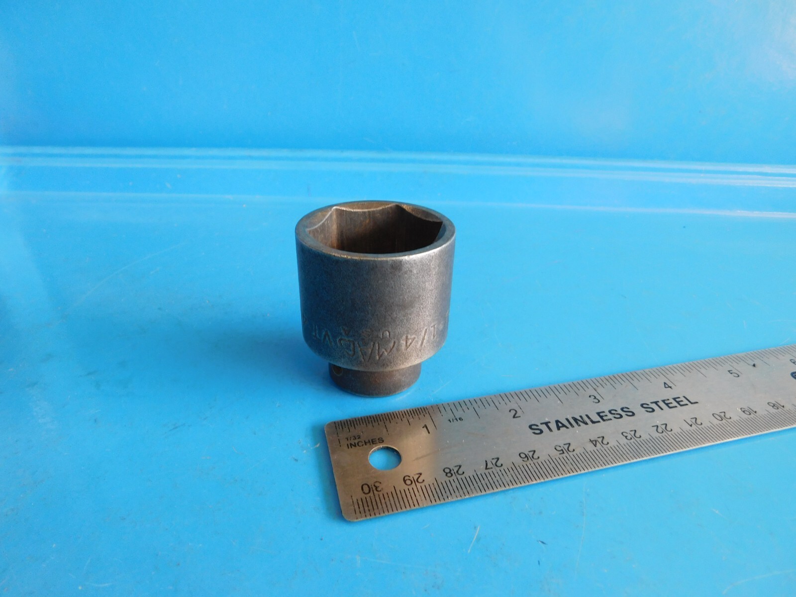 USED , MAC TOOLS » 1-1/4 IN. » 1/2 IN. DR. SHORT SOCKET , PART #V406, USA