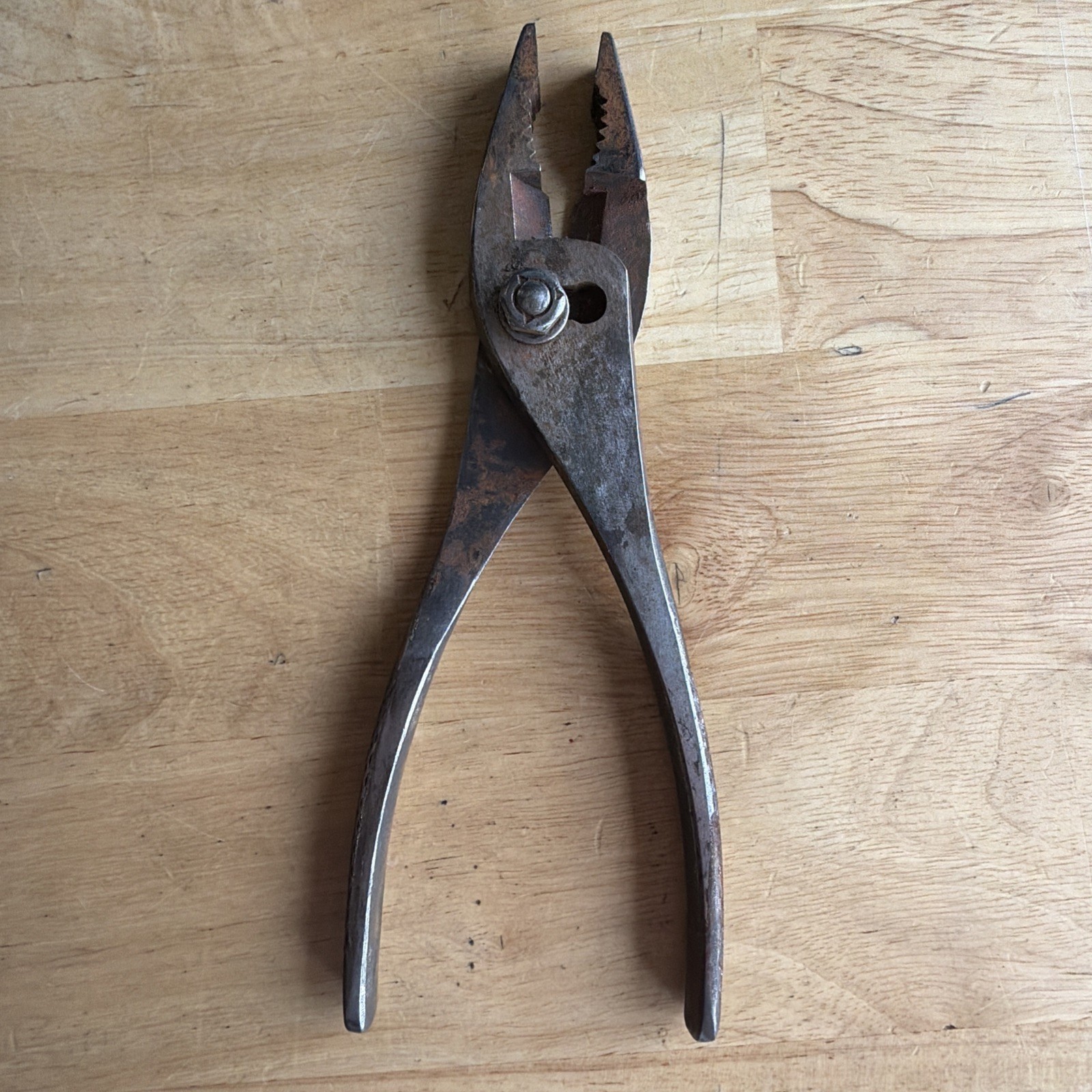 Williams Tools 7-1/2″ Long Slip Joint Pliers W/ Side Cutters PL370 Made in USA