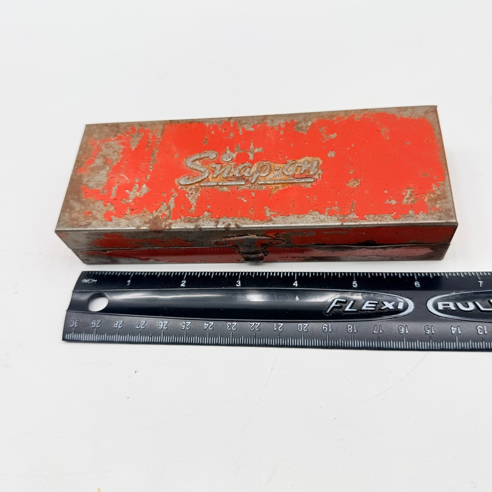 Vintage Snap-On Socket Set w/ Metal Box 7 SAE Sockets 1/4″ Drive USA