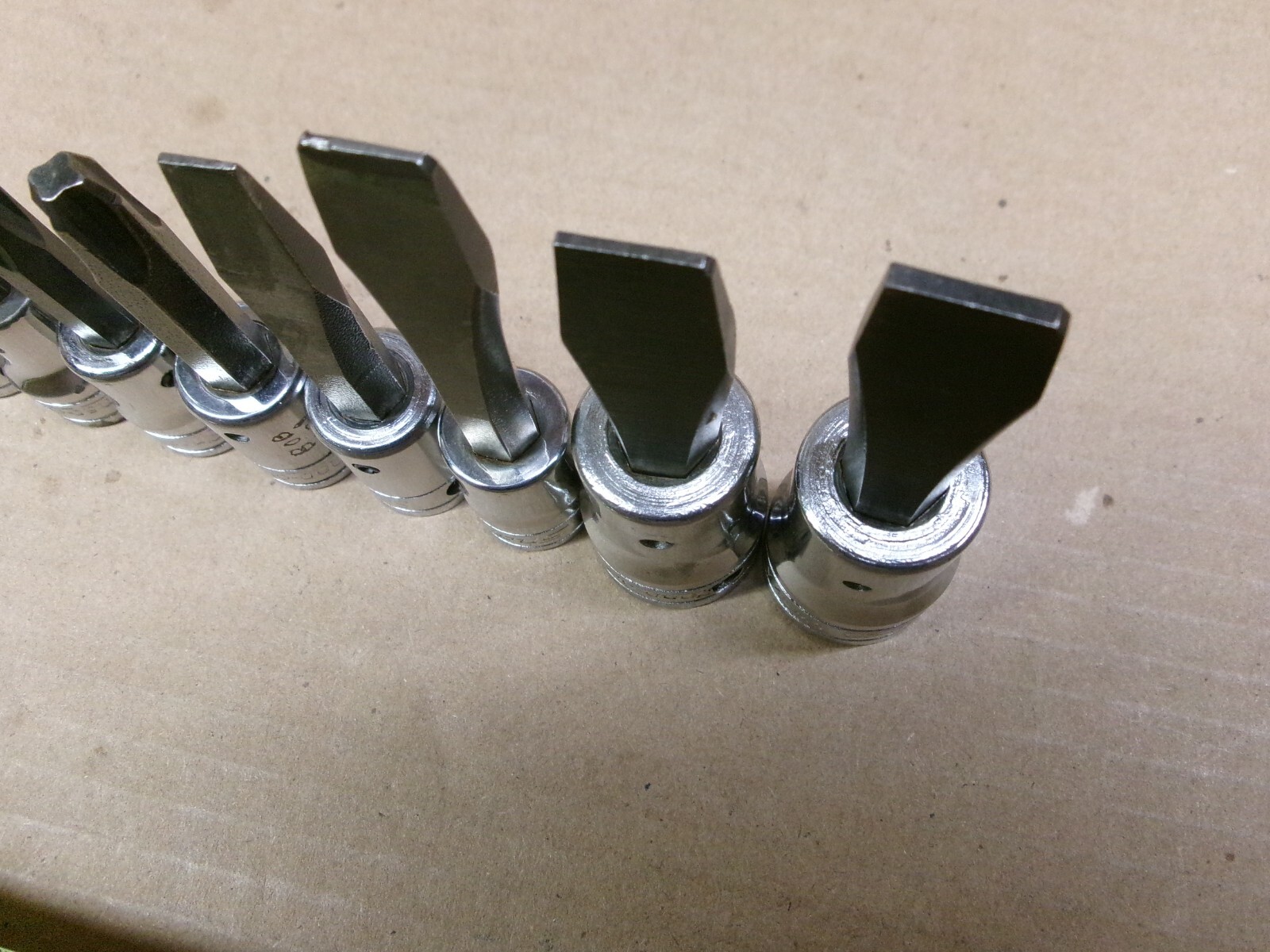 Snap On USA 3/8″ drive 10-Piece Phillips and Flat Tip Socket Set / Lot