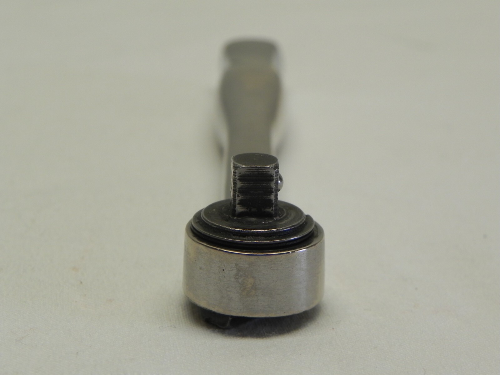Matco AR4 1/4» Drive Short Handle 44 Fine Tooth Ratchet Measuring 4-7/8» Long