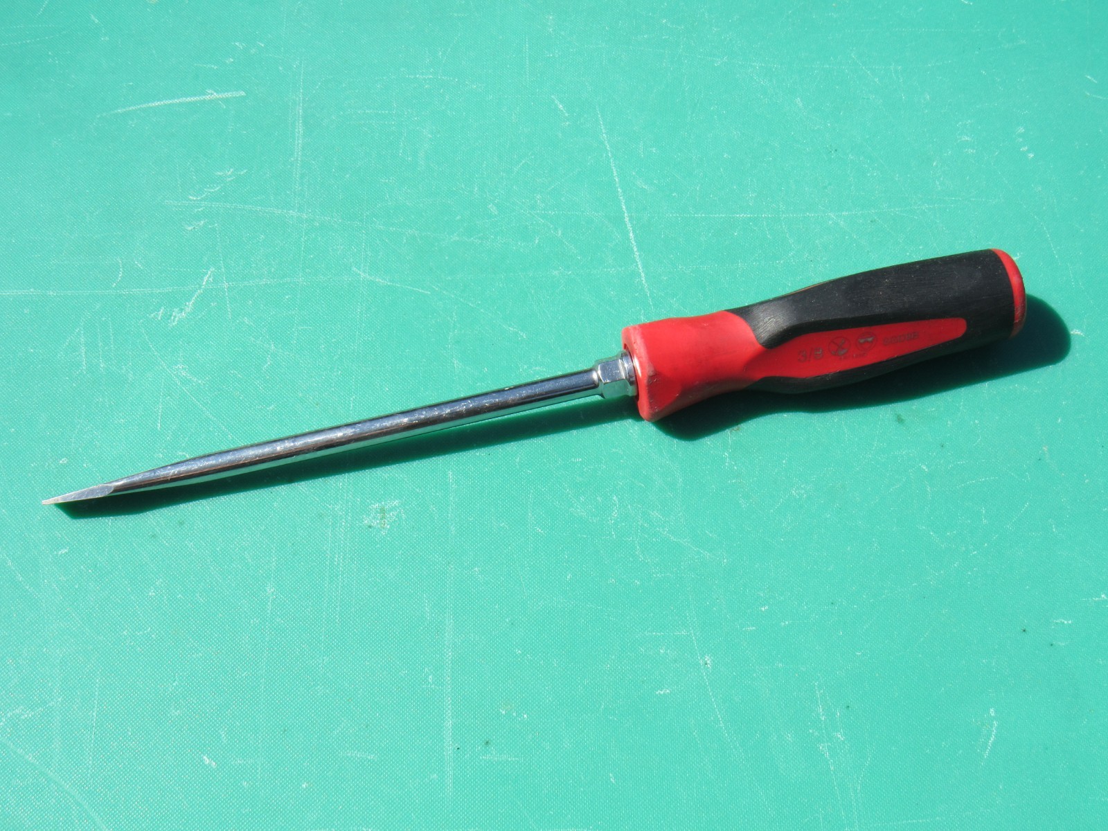 SNAP ON SGD8BR SGD8B RED BLACK HANDLE STRAIGHT / FLAT TIP / SLOTTED SCREWDRIVER