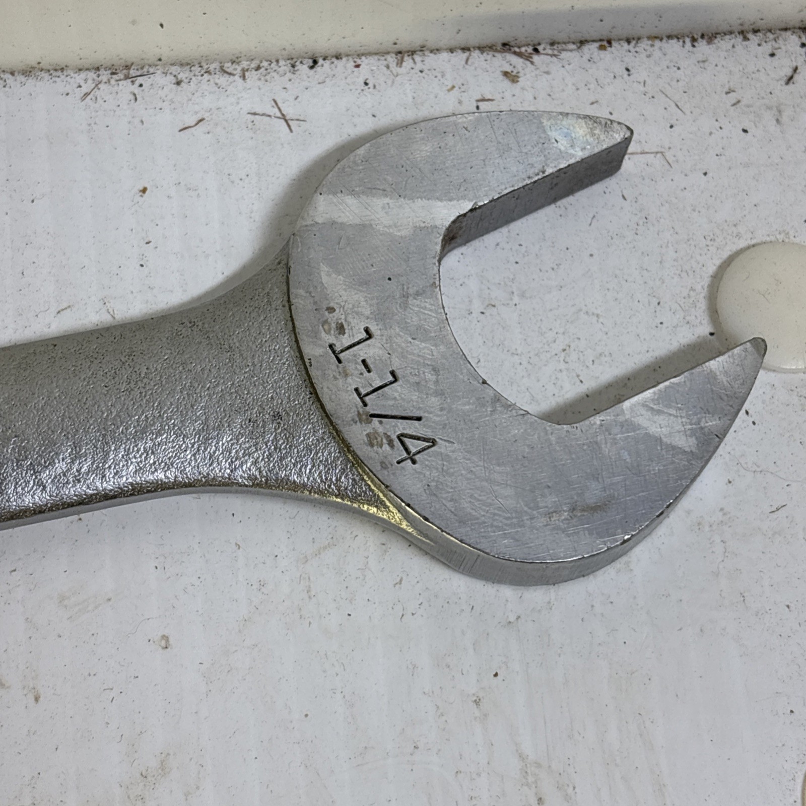 Craftsman 1-1/4″ Combination Wrench 12 Pt VV 44708