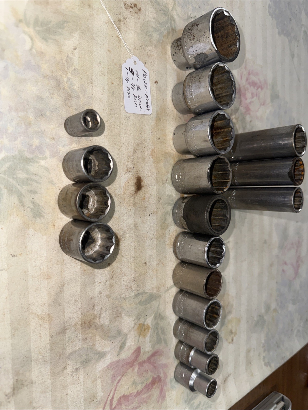 POWR KRAFT 1/2” Dr Sockets, 3/8” Sockets STD, And Deep. 18 Pieces