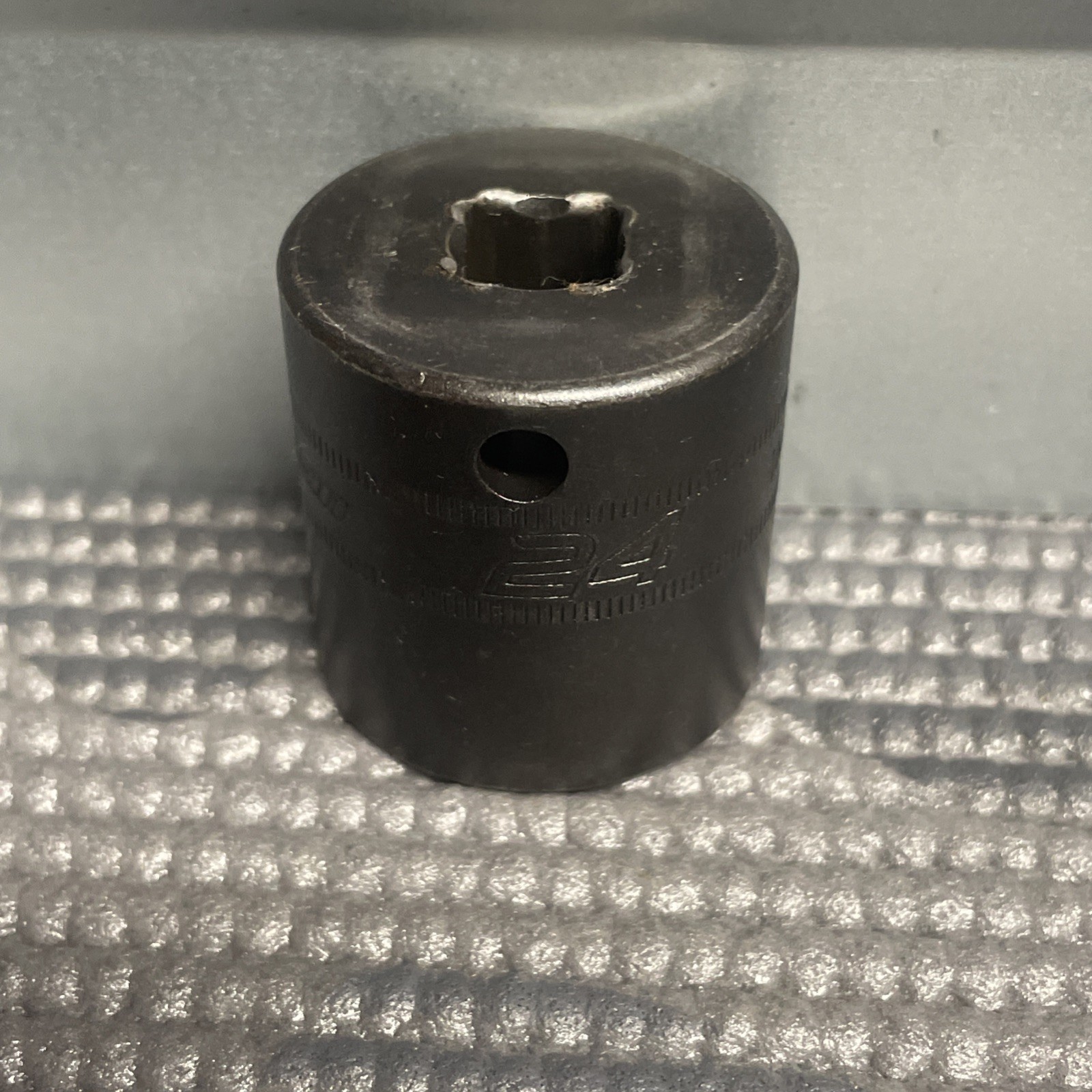 Snap-On 3/8″ Drive 6-Point Metric 24 mm shallow Impact Socket IMFM24