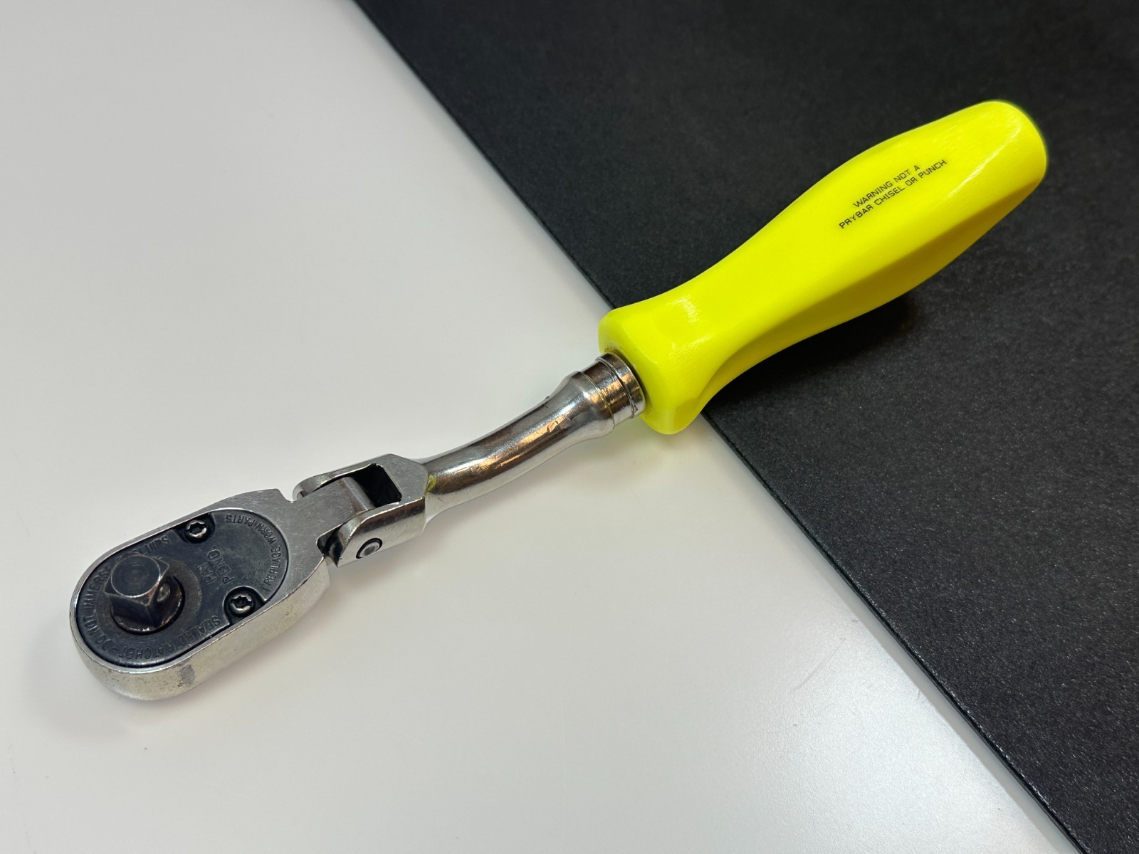 🇺🇸 Snap-on USA FHOF80 RARE 3/8” Drive Offset Flex Hi-Viz Hard Handle Ratchet
