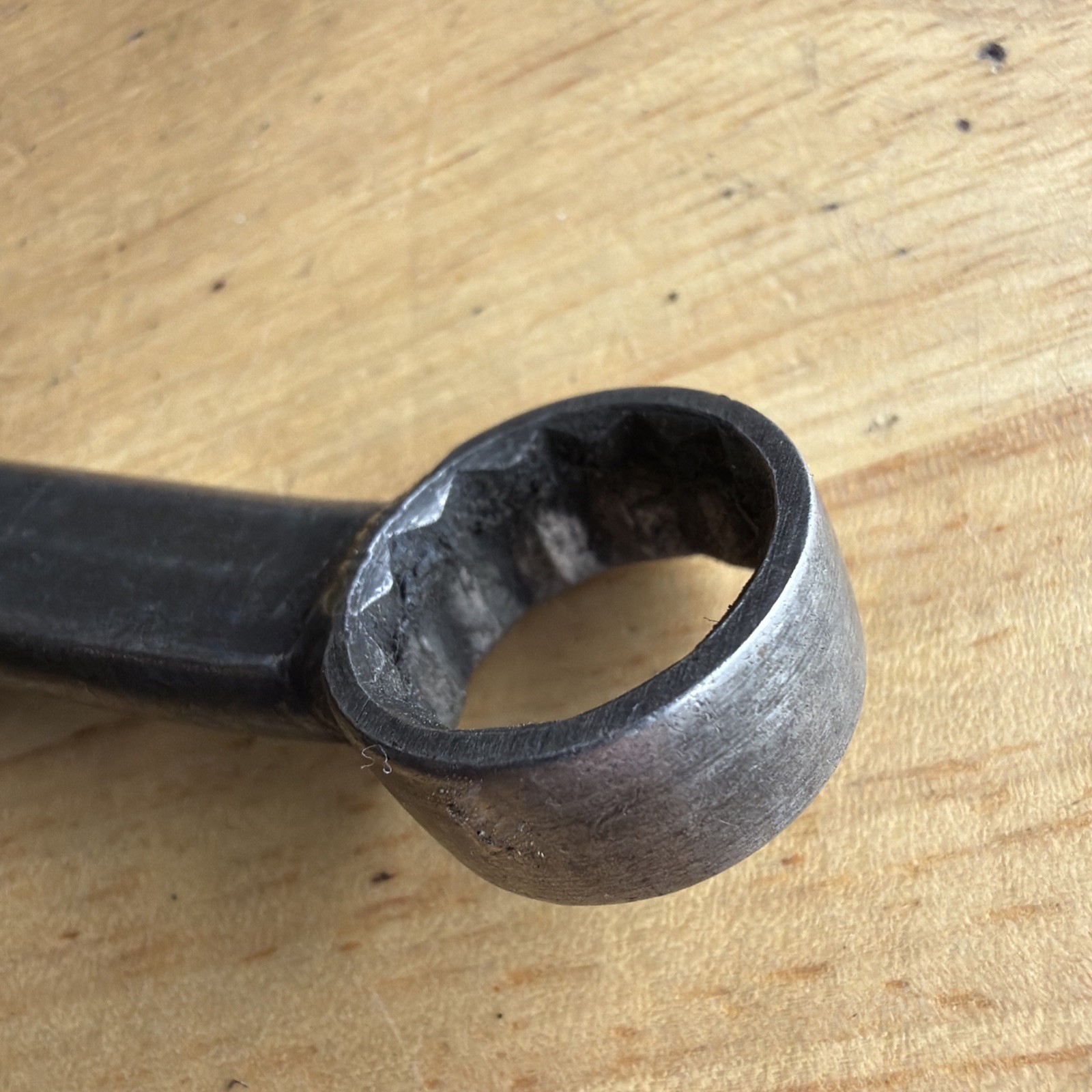 Matco Tools 9/16″ Obstruction Distributor Wrench 12pt for Chevy 396 427 SPW122