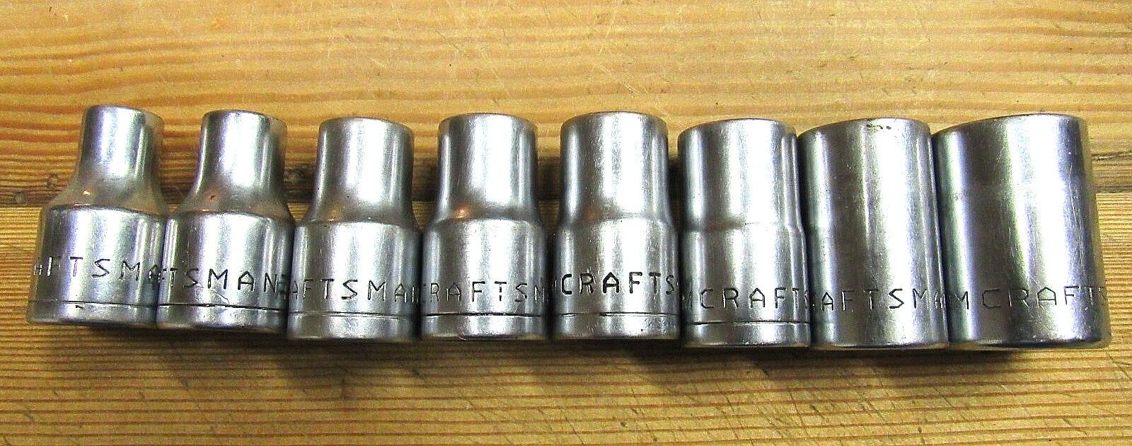 CRAFTSMAN USA 1/2″ DRIVE 8 PIECE METRIC SOCKET SET 9MM THRU 19MM 12 POINT NICE