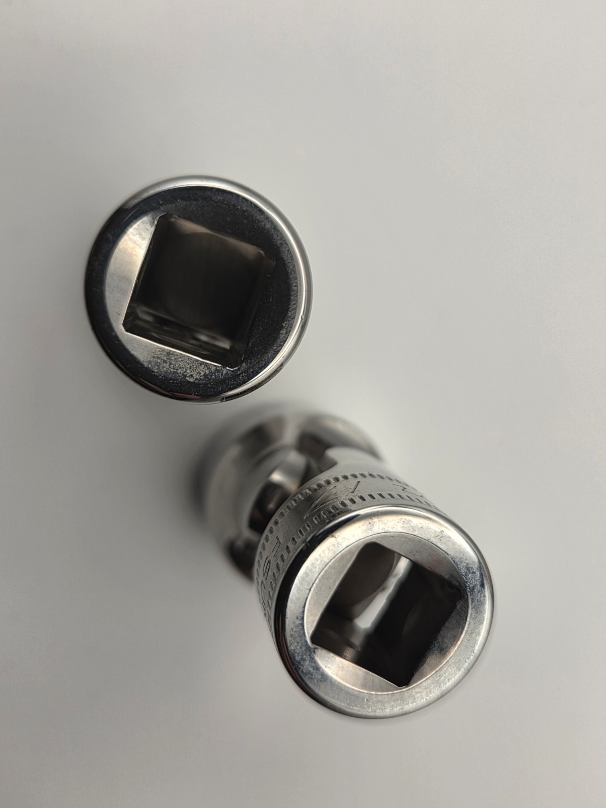 Snap On Tools USA 17mm and 15mm Universal Joint Swivel Socket 3/8″ Drive