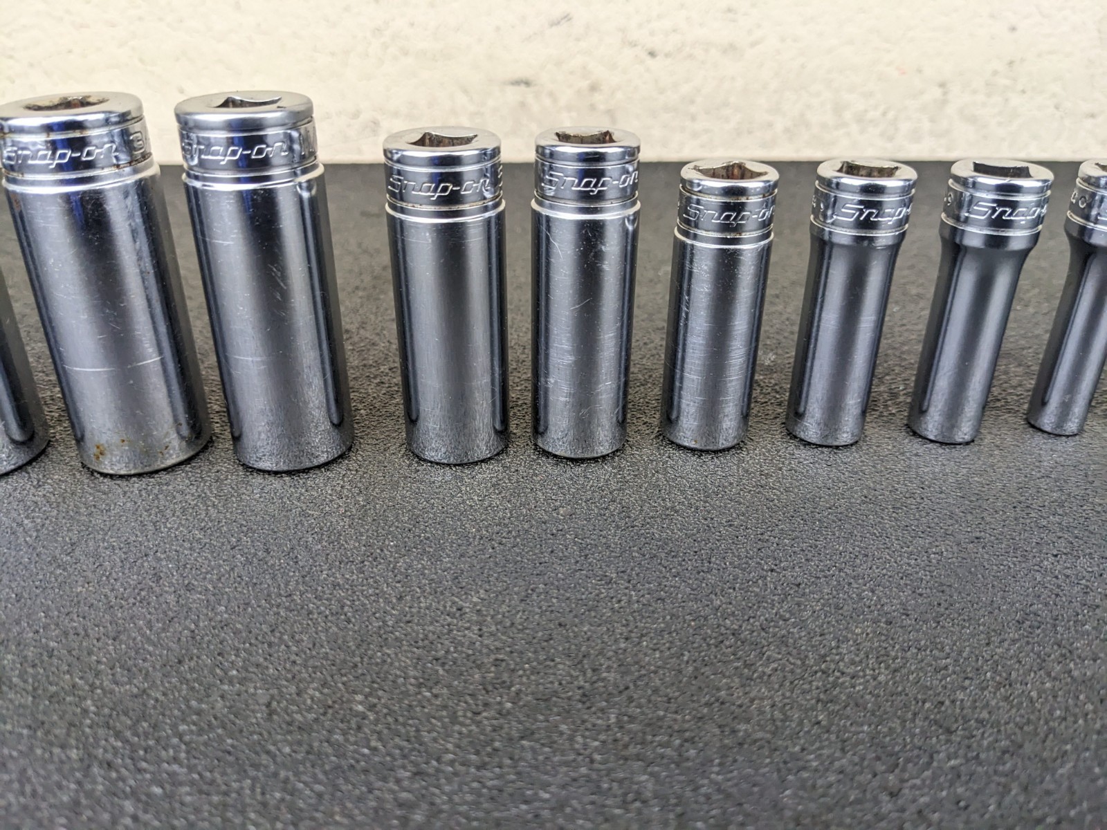 #bn942 Snap-on 211SFSY 1/4″ 7/8″ SAE 11-Piece 3/8″ Drive 6-Point Deep Socket Set