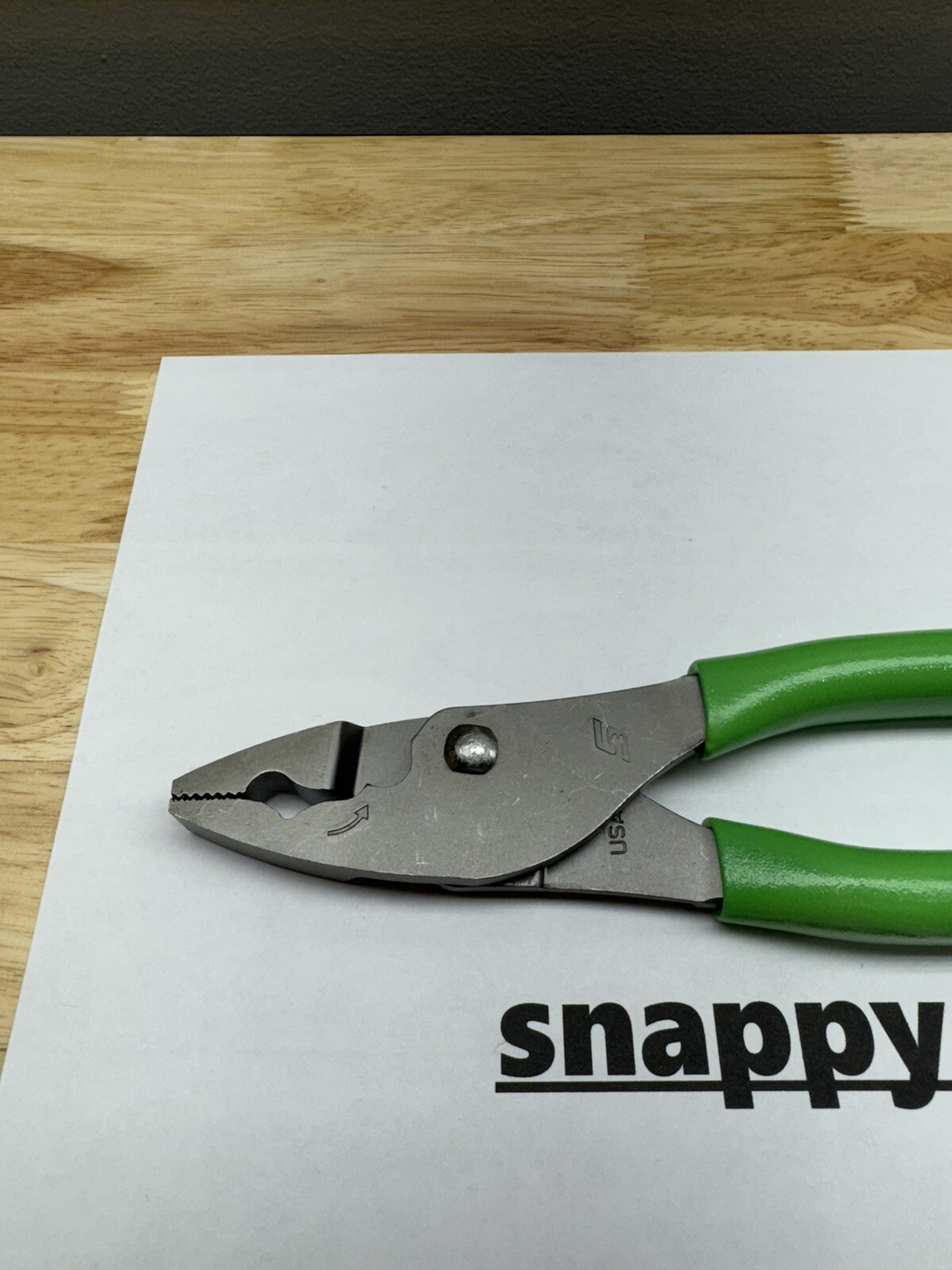 Snap-on Tools USA NEW STYLE GREEN Soft Grip 8″ Flank Jaw Pliers HJ47ACFG