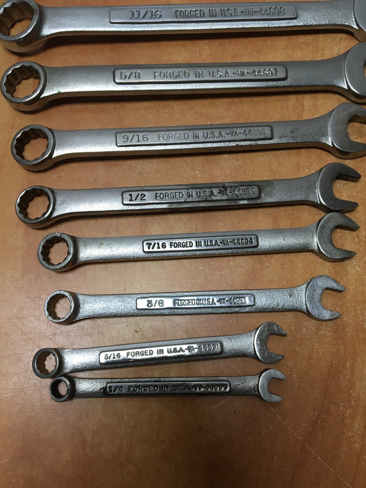 Craftsman USA 27pc Metric & SAE Combination Wrench 12 Point 6mm-22mm 1/4-1″