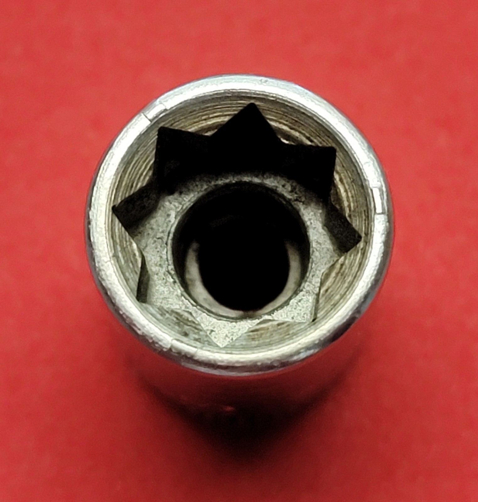 Vintage M-410 Snap-on 9/32 drive Midget socket 8 Point 5/16″