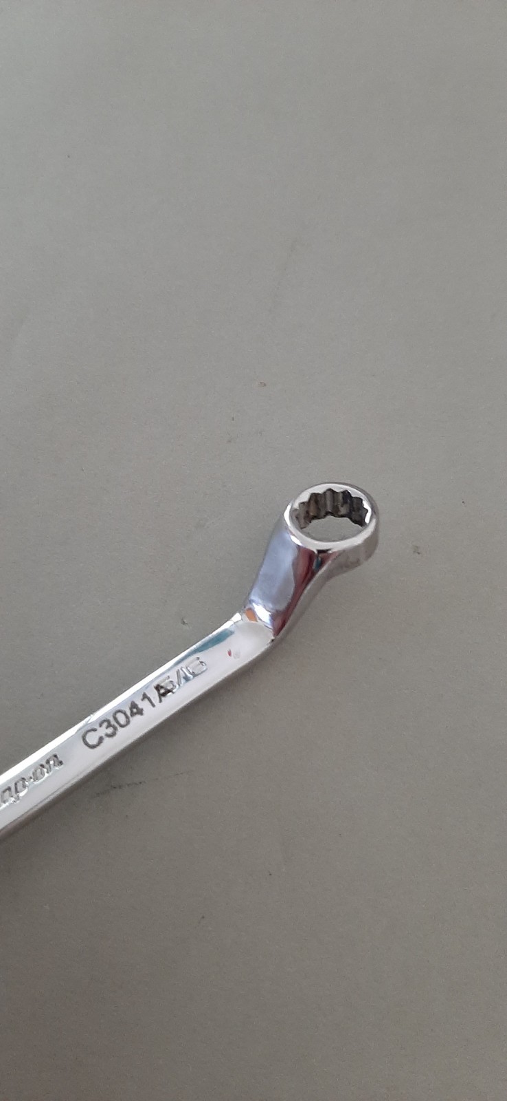 Snap-on XSO810A 1/4″ x 5/16″ 12Pt Short 60° Deep Offset Box Wrench MARKED 627