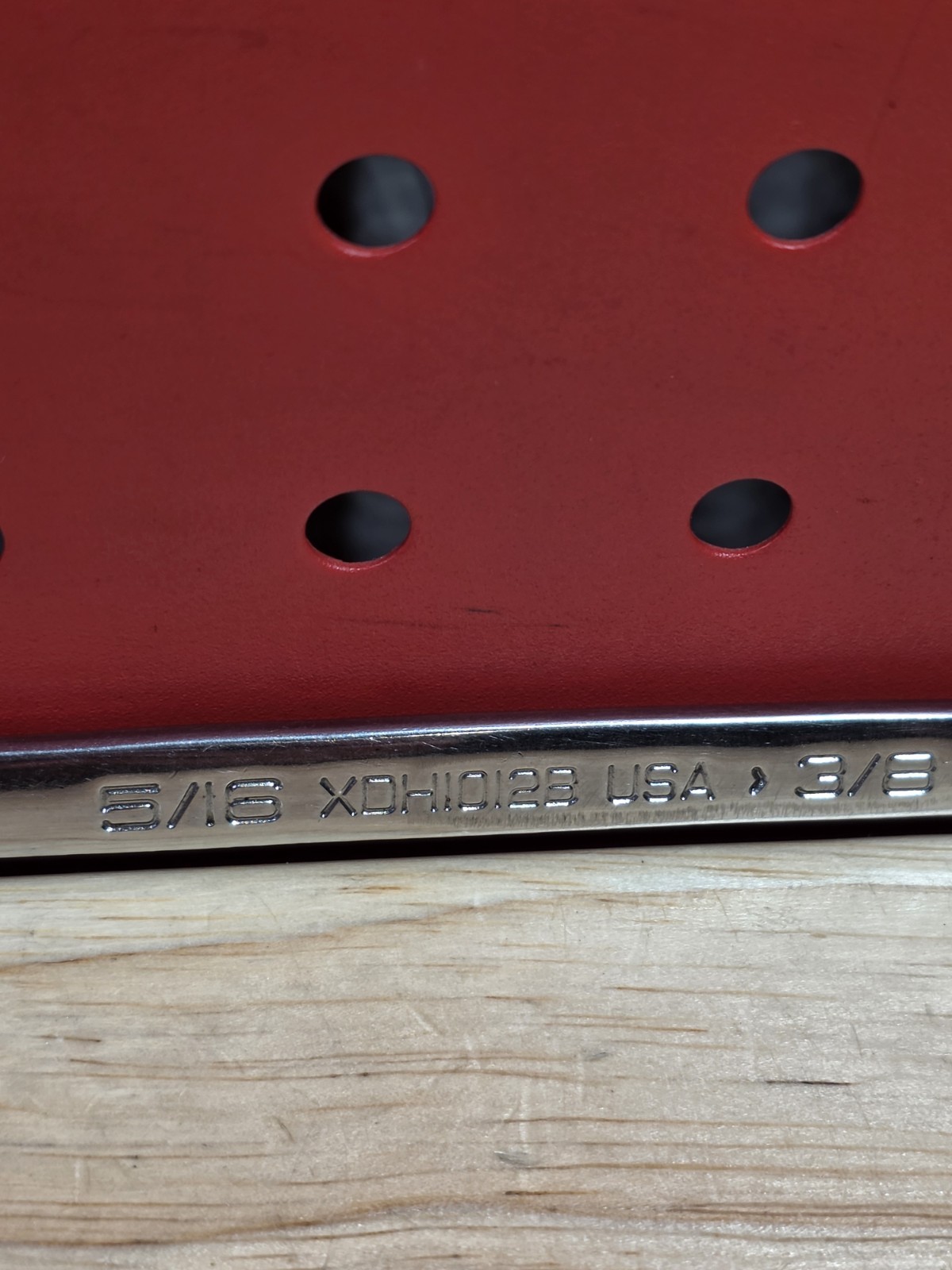 Snap-on XDH1012B 5/16″ X 3/8″ SAE 12-Point 15° Offset Box Wrench See Details