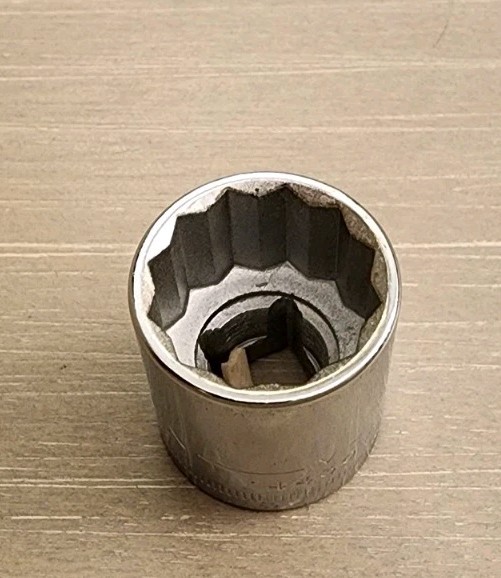 Craftsman USA 17mm Socket 12 Point, 3/8 Drive, V 44307