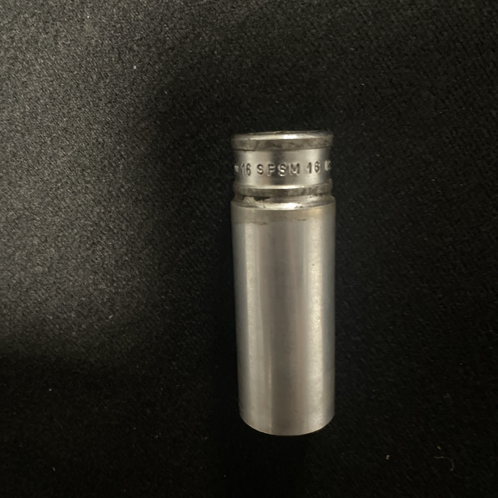 Snap On Socket Lot. 11 Pieces. Varied sizes, series and conditions.
