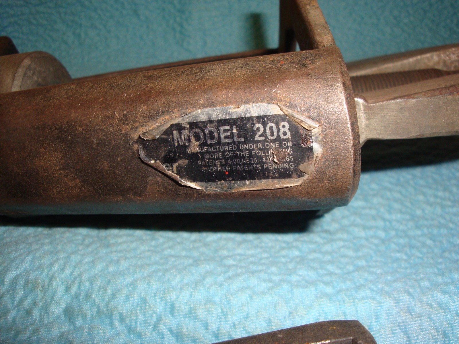 Posi Lock Gear Pullers 206 & 208