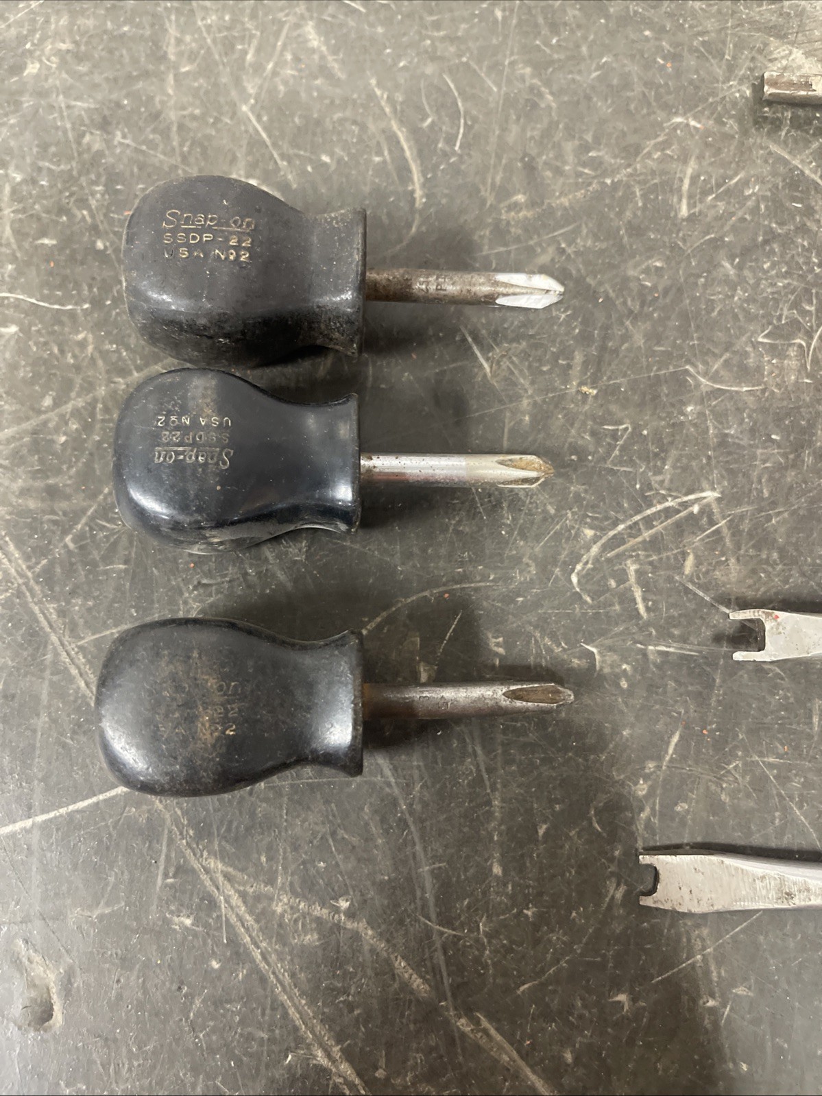 Snap-On Screwdriver Lot (12 Pieces) Stubby, Long, Octo, Square Grip, Assorted